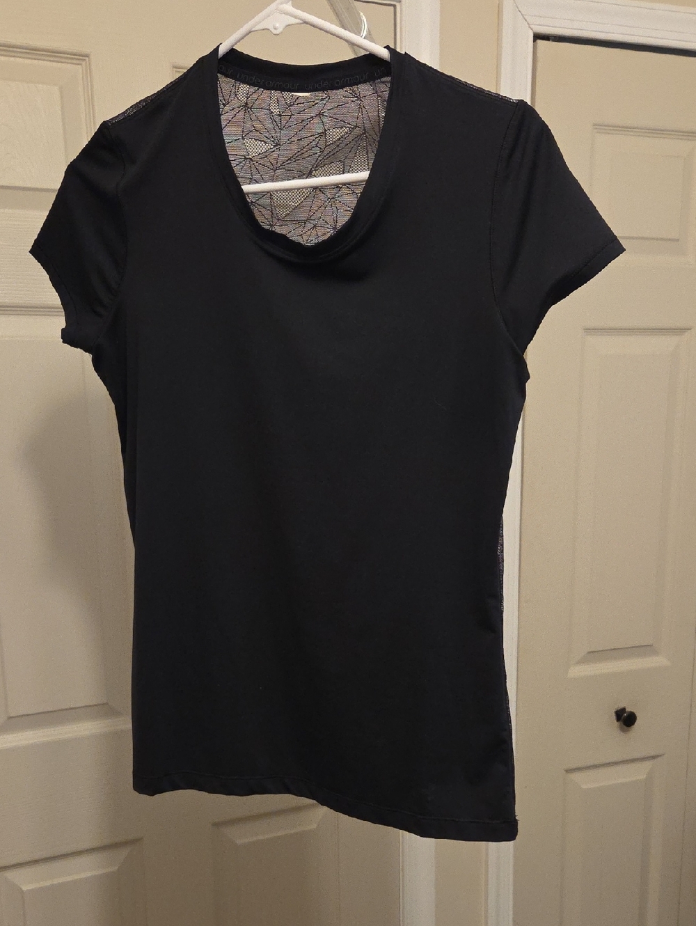 Under Armour Black Short Sleeve Crewneck Performance Tee Med Fitted